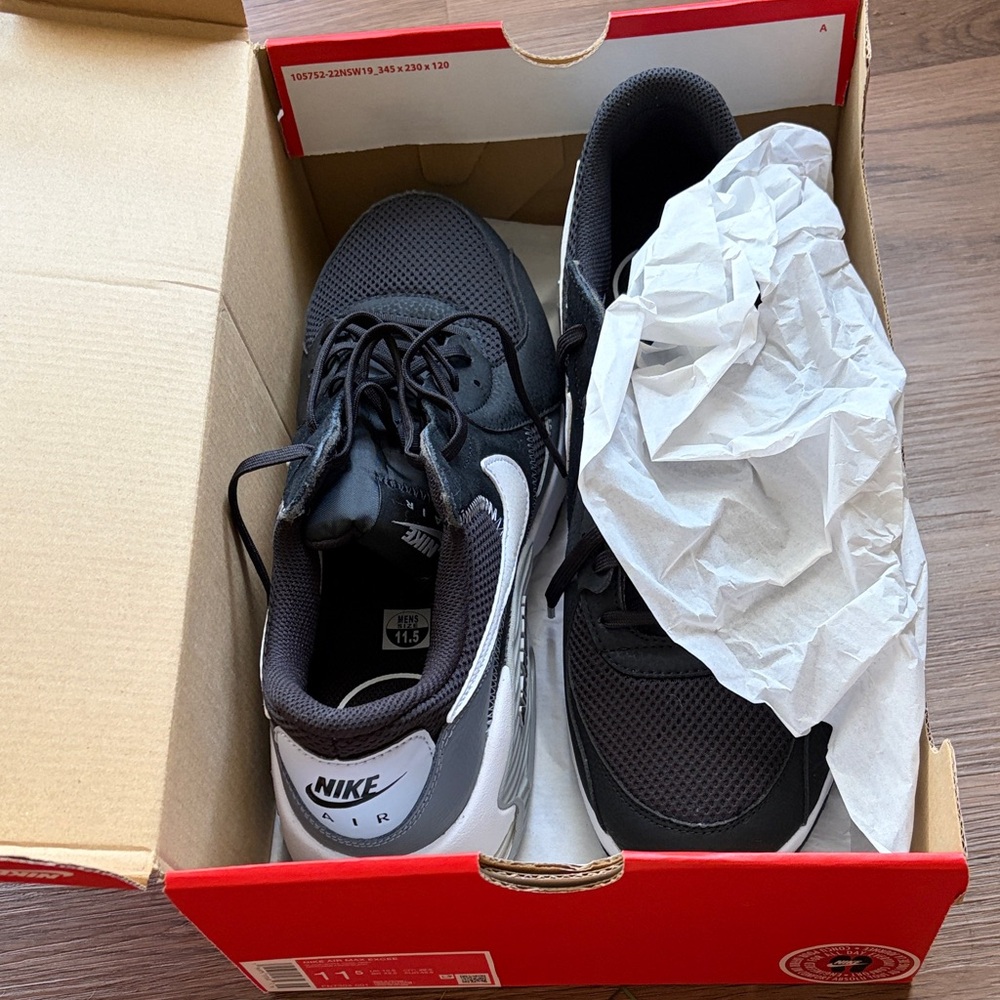 Nike Red and White Sneakers - Picture 3 of 4